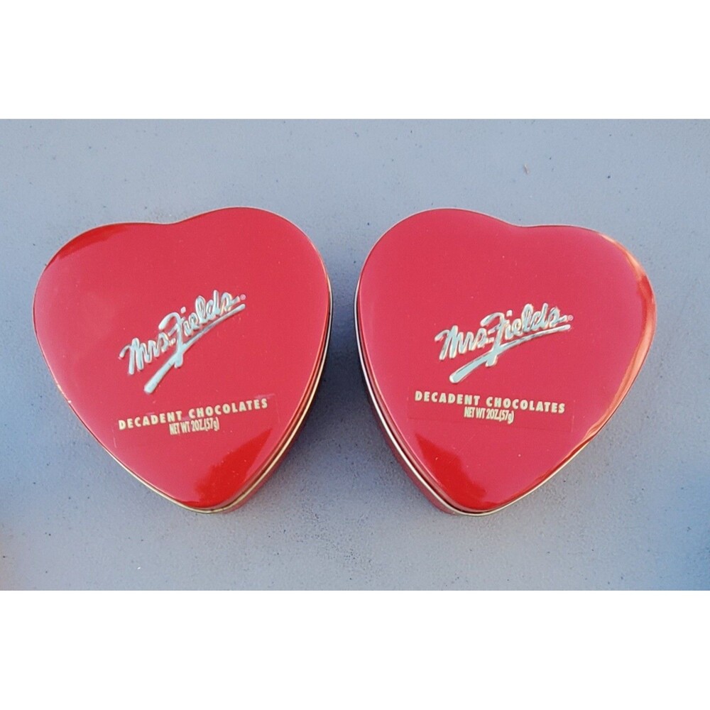 Mrs.Fields Vintage Classic Valentine Heart Candy Tin Red - Lot Of 2